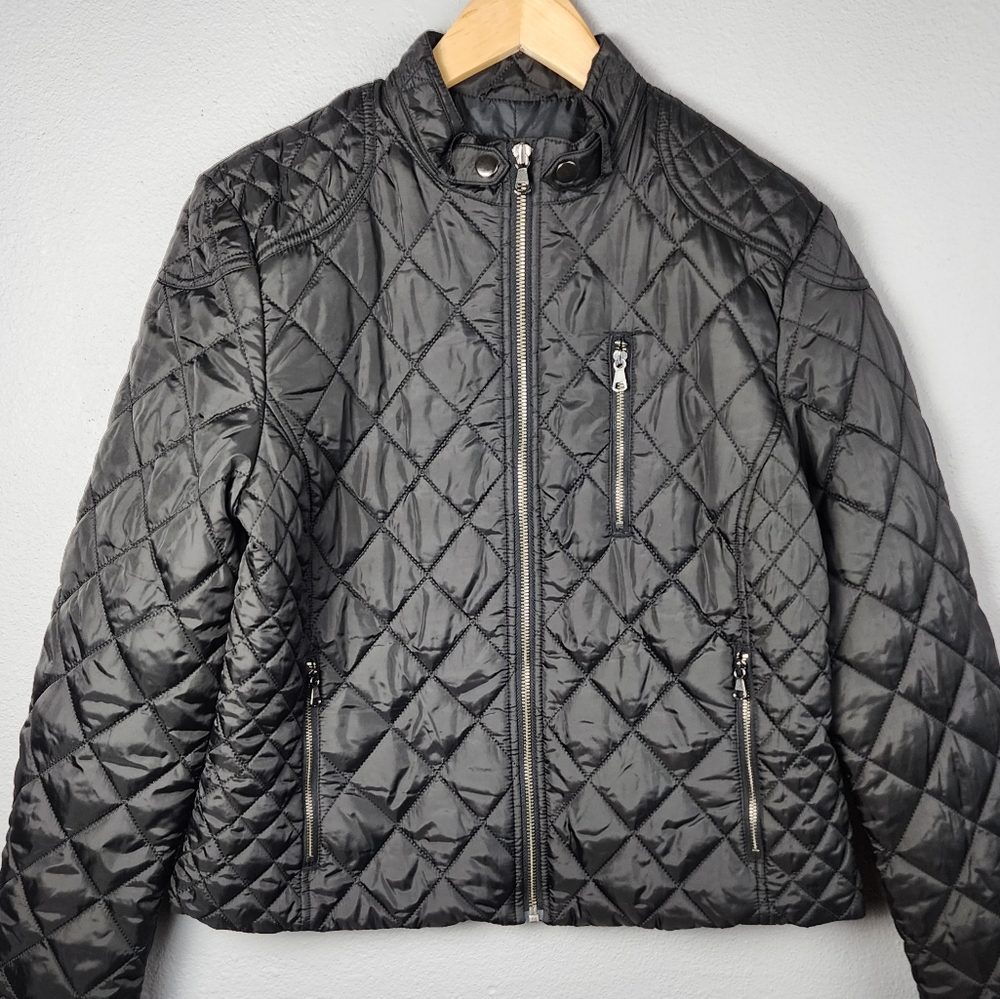 Banana Republic black quilted coat, large